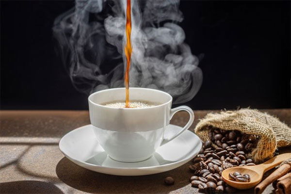 در راهنمای استفاده اسپرسوساز نکات مهمی برای بهتر شدن طعم قهوه و افزایش عمر دستگاه ذکر شده است.